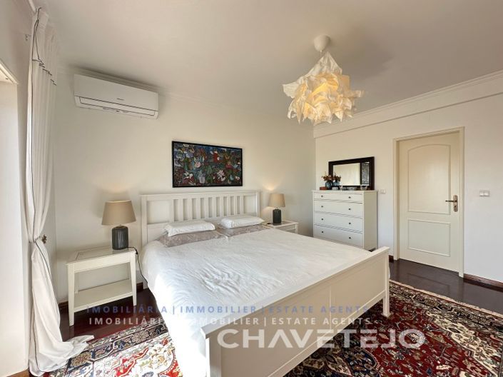 Image No.31-5 Bed House for sale