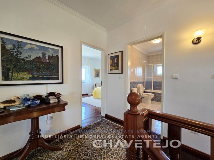 Image No.32-5 Bed House for sale