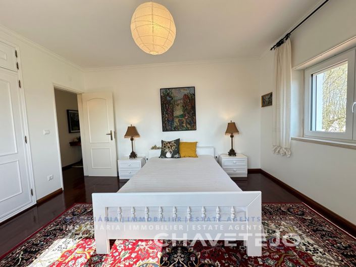 Image No.35-5 Bed House for sale