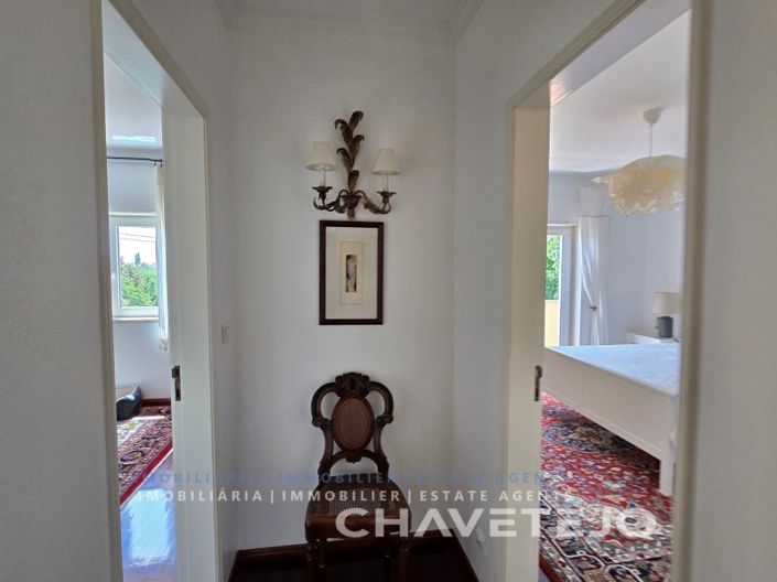 Image No.37-5 Bed House for sale