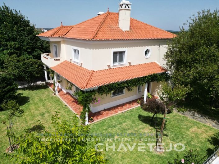 Image No.49-5 Bed House for sale