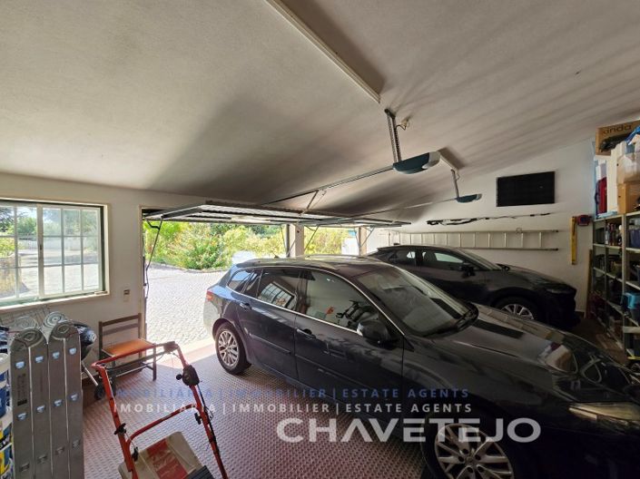 Image No.44-5 Bed House for sale