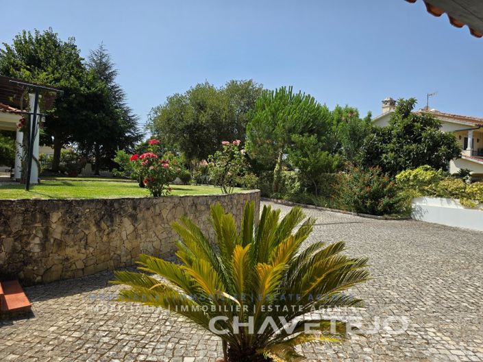 Image No.54-5 Bed House for sale