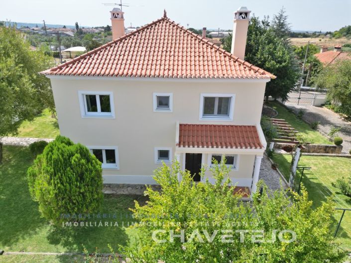 Image No.61-5 Bed House for sale