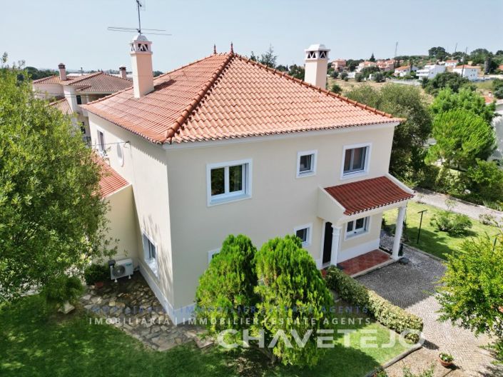 Image No.63-5 Bed House for sale