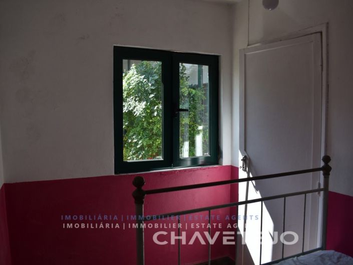 Image No.15-3 Bed House for sale