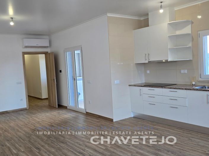 Image No.35-3 Bed House for sale