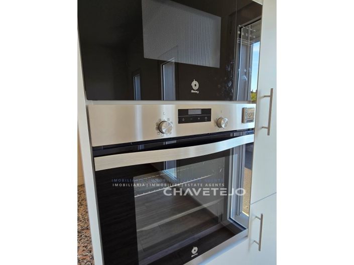 Image No.40-3 Bed House for sale