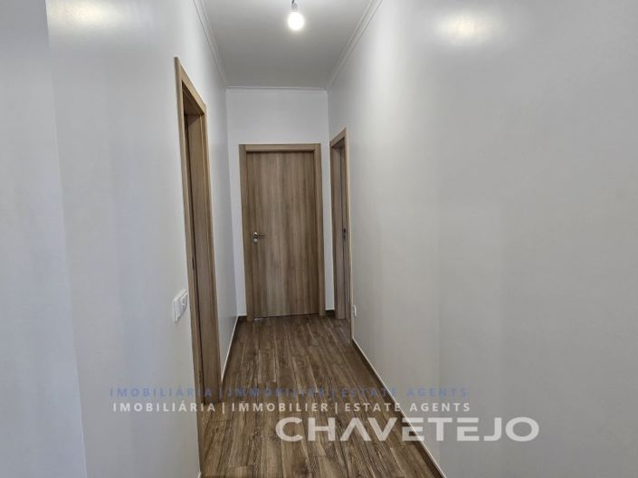 Image No.47-3 Bed House for sale