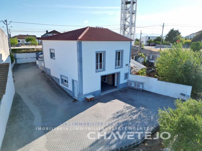 Image No.5-3 Bed House for sale