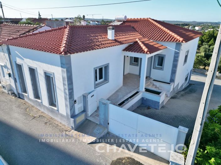 Image No.63-3 Bed House for sale