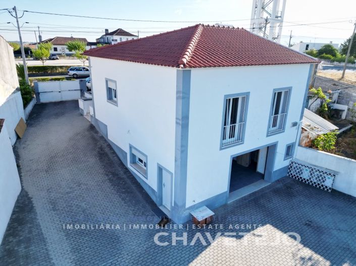 Image No.70-3 Bed House for sale