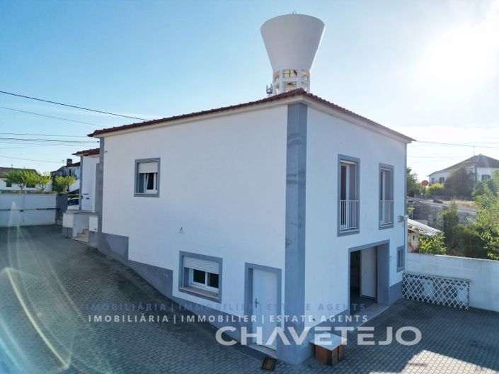 Image No.71-3 Bed House for sale