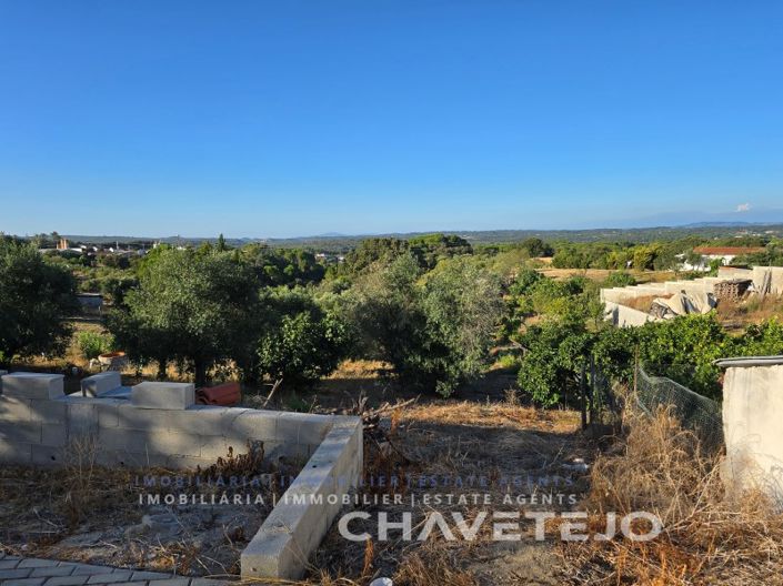 Image No.8-3 Bed House for sale