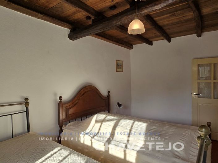 Image No.21-5 Bed House for sale