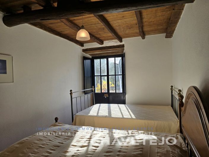 Image No.22-5 Bed House for sale