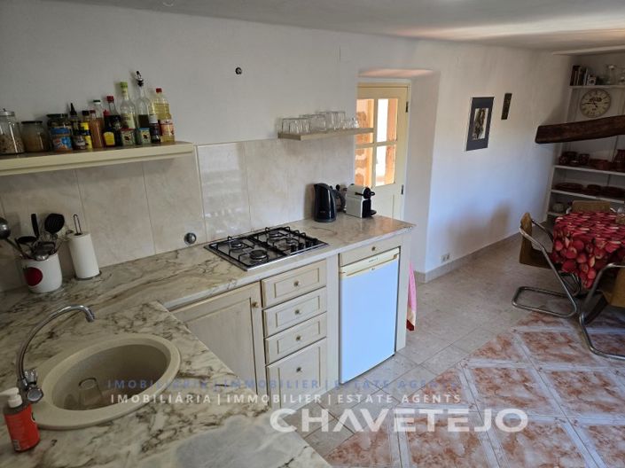 Image No.28-5 Bed House for sale