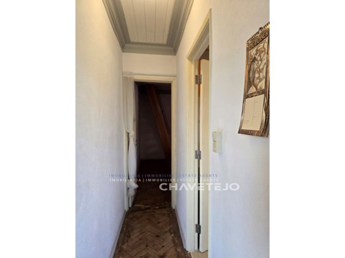 Image No.31-5 Bed House for sale