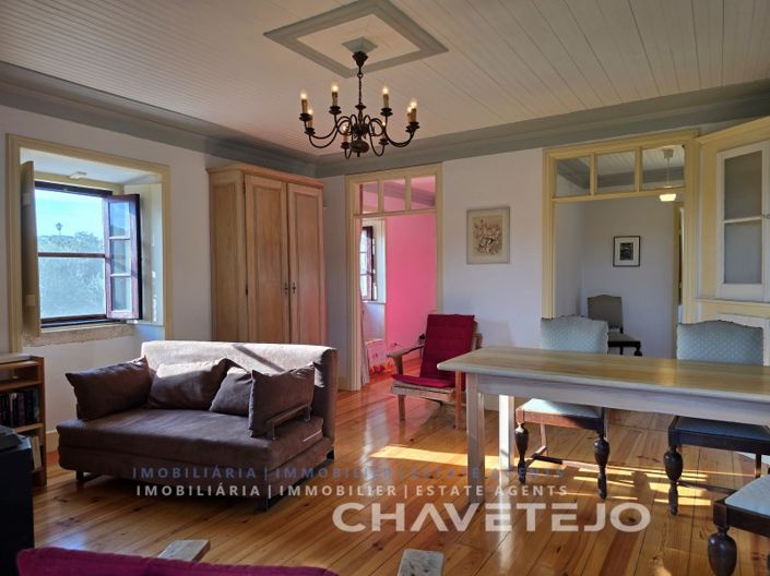 Image No.32-5 Bed House for sale