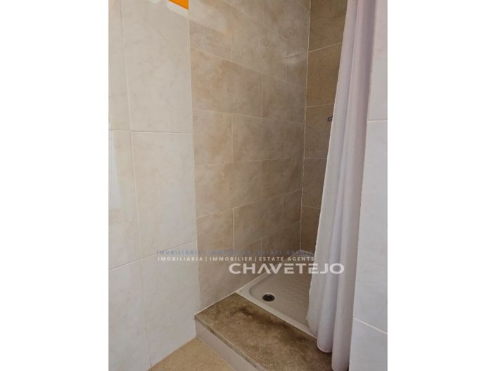 Image No.48-5 Bed House for sale