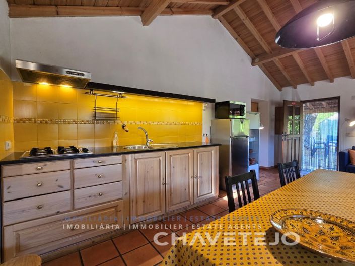 Image No.69-5 Bed House for sale