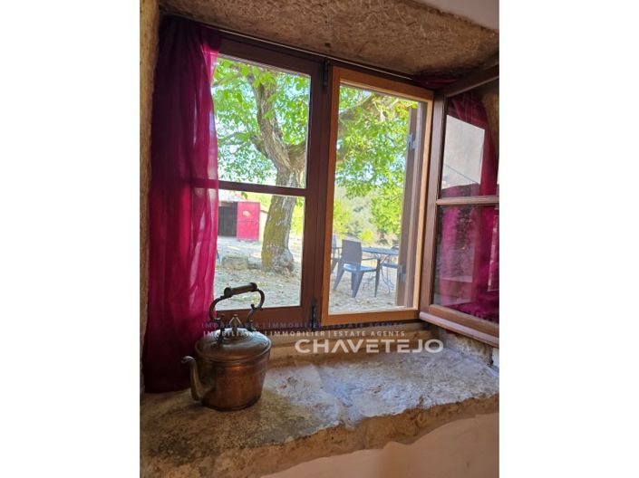 Image No.79-5 Bed House for sale