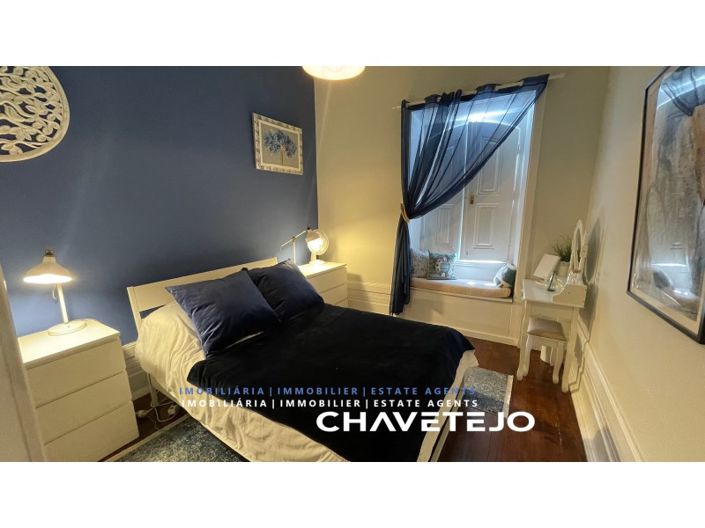 Image No.16-7 Bed Farmhouse for sale