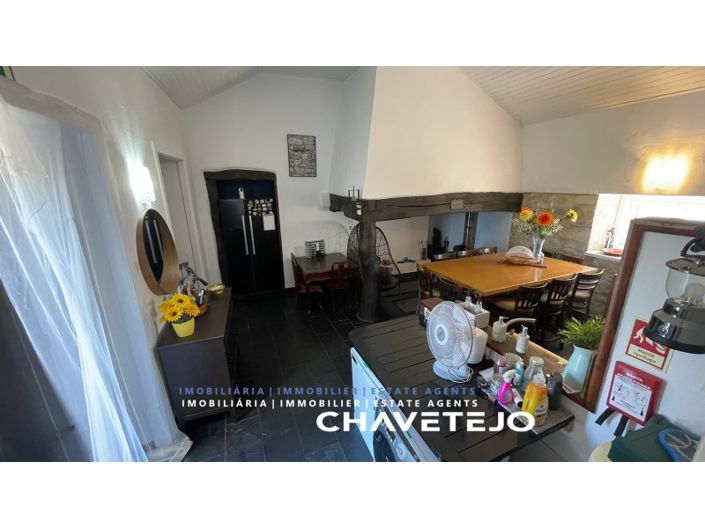 Image No.18-7 Bed Farmhouse for sale