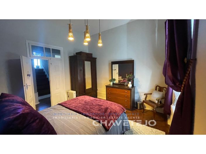 Image No.15-7 Bed Farmhouse for sale