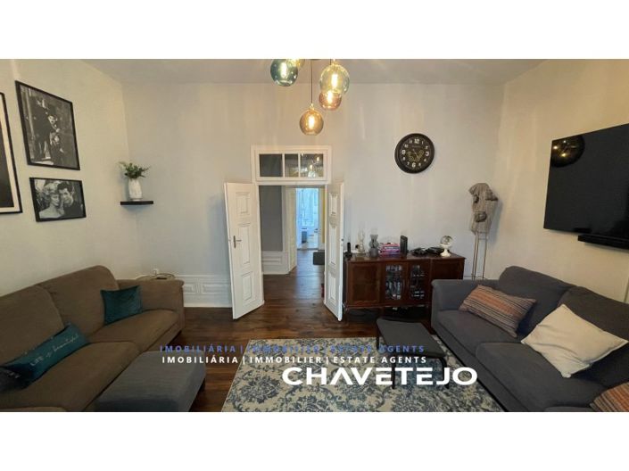 Image No.23-7 Bed Farmhouse for sale