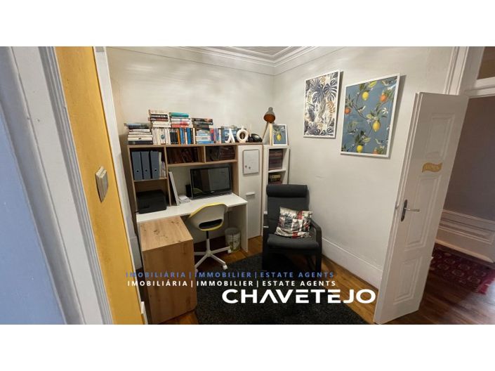 Image No.29-7 Bed Farmhouse for sale