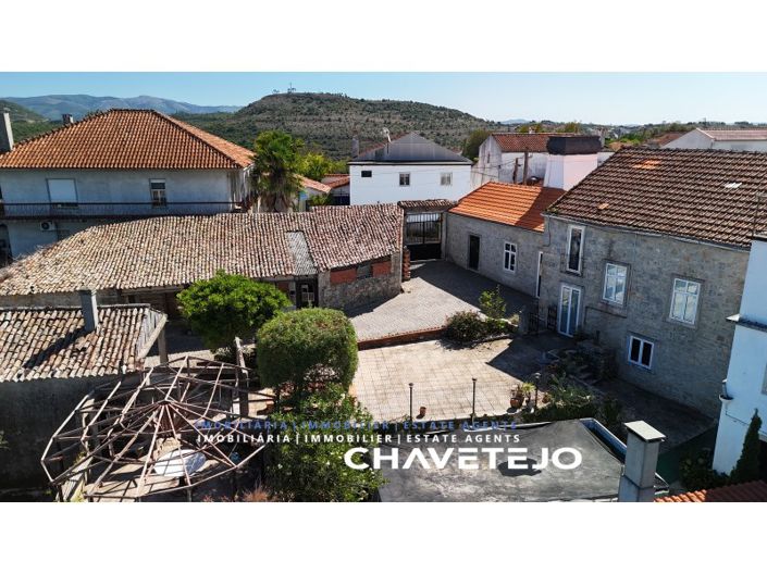 Image No.44-7 Bed Farmhouse for sale