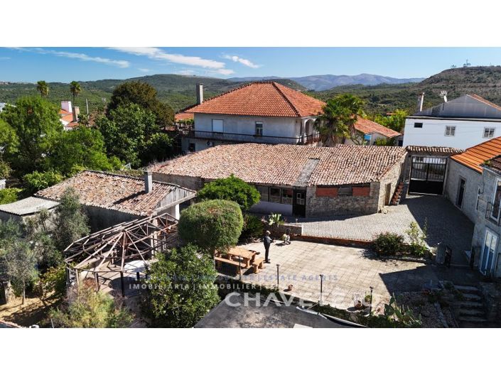 Image No.45-7 Bed Farmhouse for sale