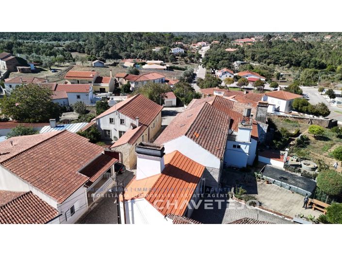 Image No.55-7 Bed Farmhouse for sale