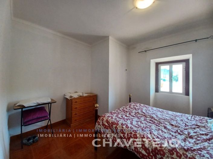 Image No.10-4 Bed House for sale