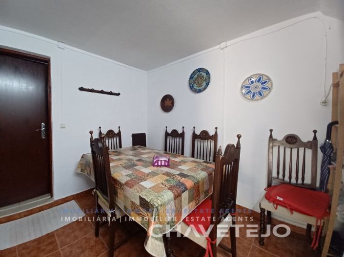 Image No.19-4 Bed House for sale