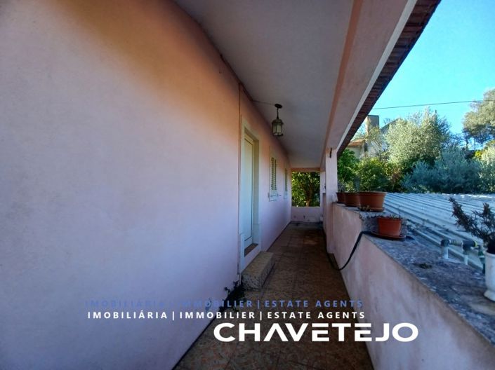 Image No.24-4 Bed House for sale