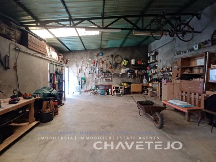 Image No.27-4 Bed House for sale