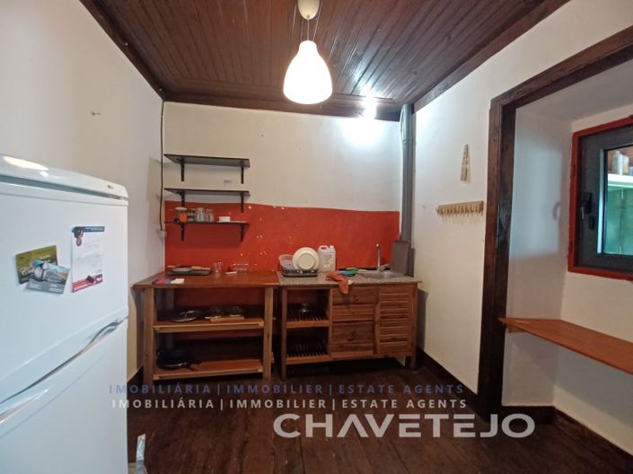 Image No.10-3 Bed House for sale