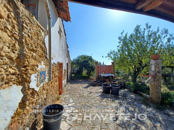 Image No.19-3 Bed House for sale