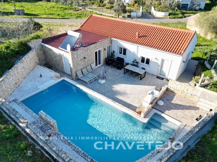 Image No.1-2 Bed House for sale