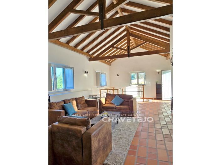 Image No.18-2 Bed House for sale