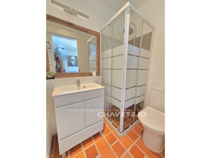 Image No.20-2 Bed House for sale