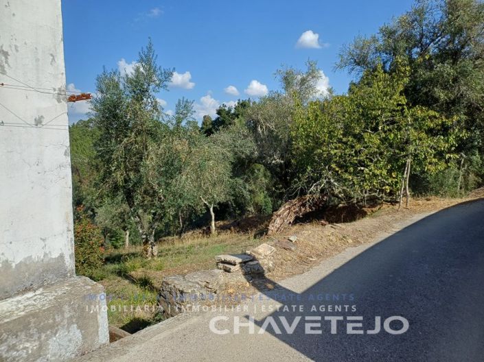 Image No.5-2 Bed House for sale