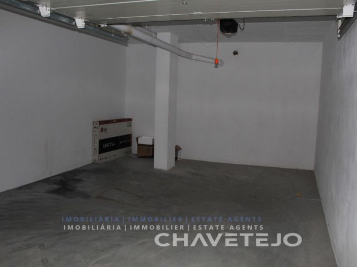 Image No.15-2 Bed Apartment for sale