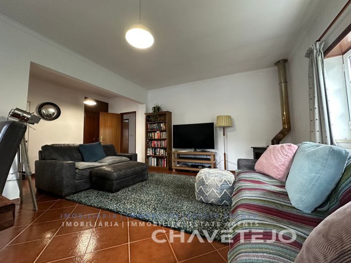 Image No.14-4 Bed House for sale