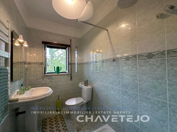 Image No.31-4 Bed House for sale