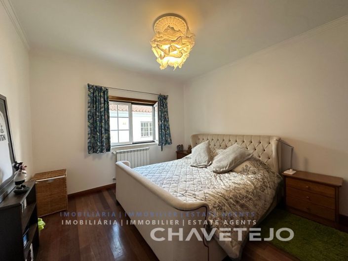 Image No.35-4 Bed House for sale