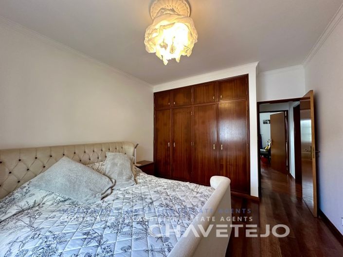 Image No.36-4 Bed House for sale