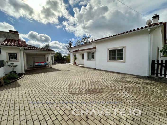 Image No.4-4 Bed House for sale